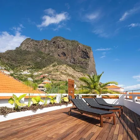 Madeira Surf Camp Porto Da Cruz