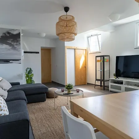 Madeira Surf Camp بورتو دا كروز