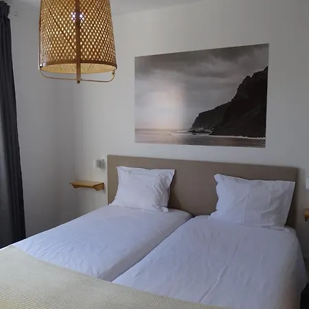 Madeira Surf Camp * Porto Da Cruz