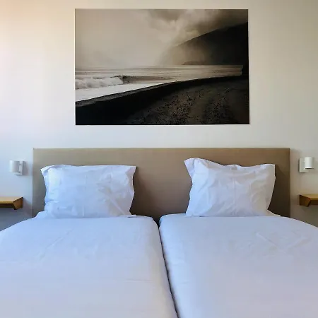 Madeira Surf Camp * بورتو دا كروز