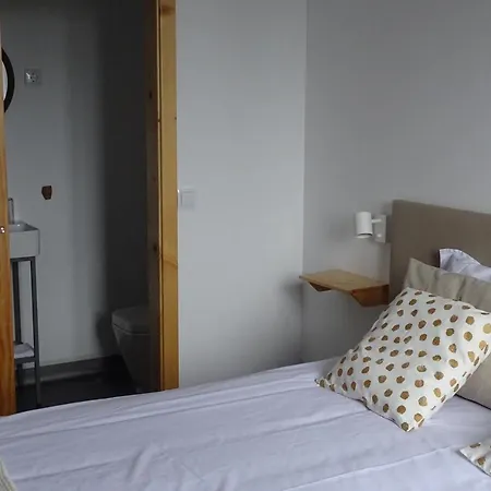 Madeira Surf Camp 旅馆 波尔图达克鲁斯