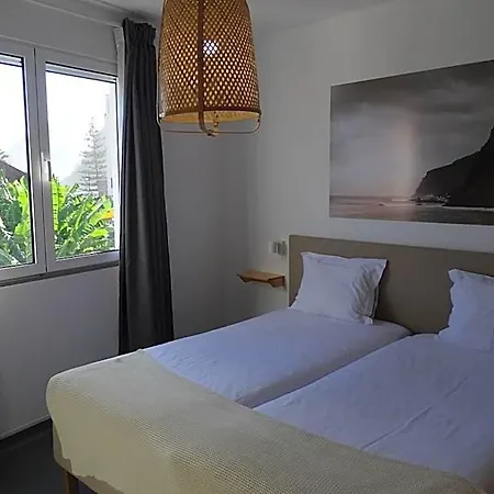 Madeira Surf Camp Porto Da Cruz