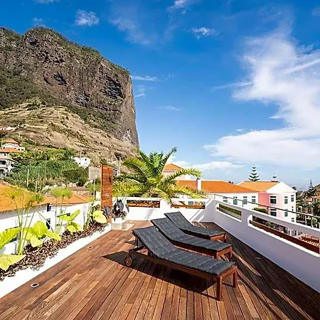 Madeira Surf Camp *