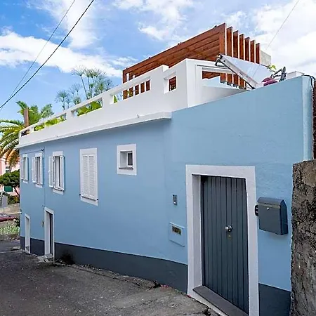Hostel Madeira Surf Camp