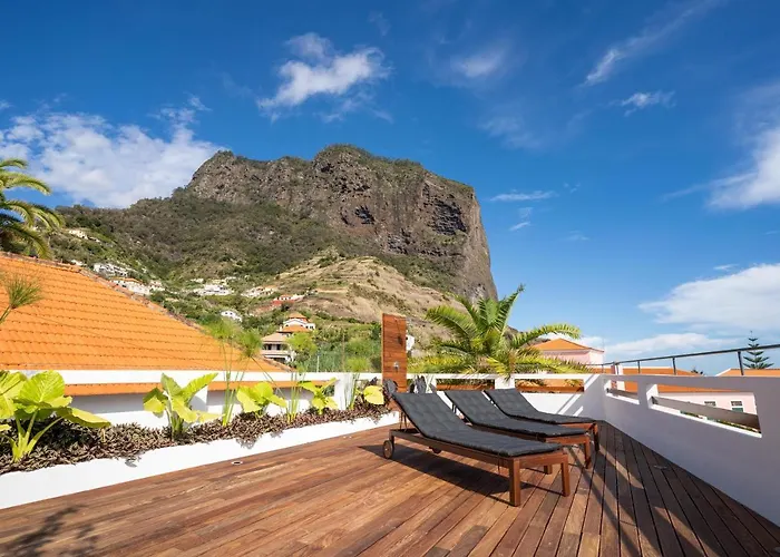 Madeira Surf Camp Porto Da Cruz