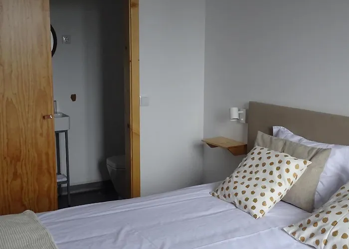 Madeira Surf Camp Hostel Porto Da Cruz